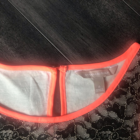 Banana Republic Lace overlay Tank top - Picture 4 of 4